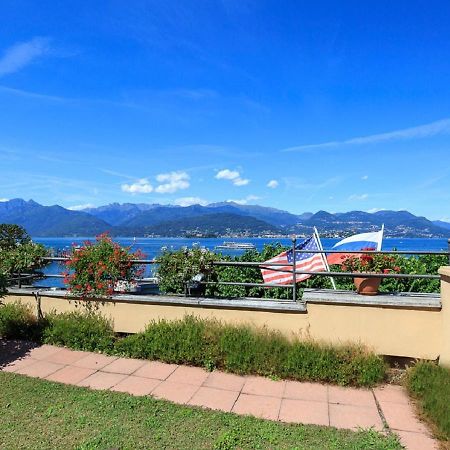 Hotel Residence La Luna Nel Porto Stresa Luaran gambar