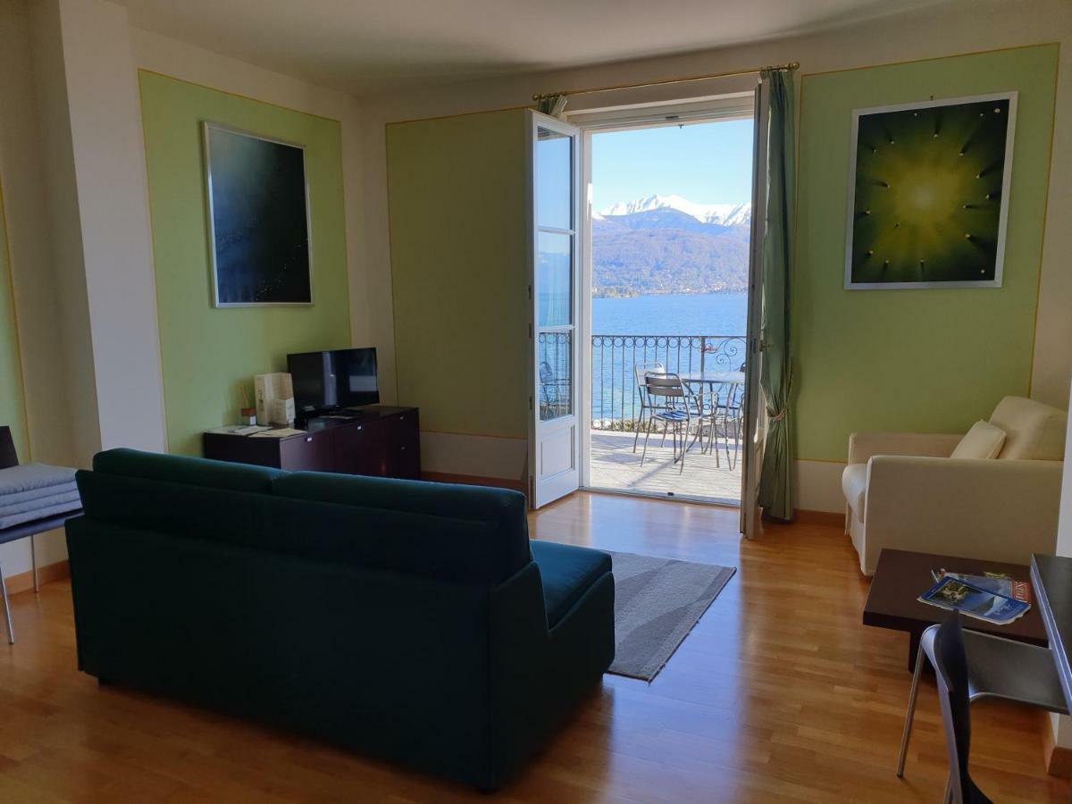 Hotel Residence La Luna Nel Porto Stresa Luaran gambar