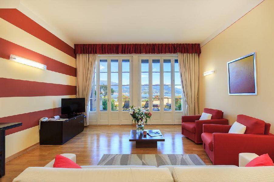 Hotel Residence La Luna Nel Porto Stresa Luaran gambar