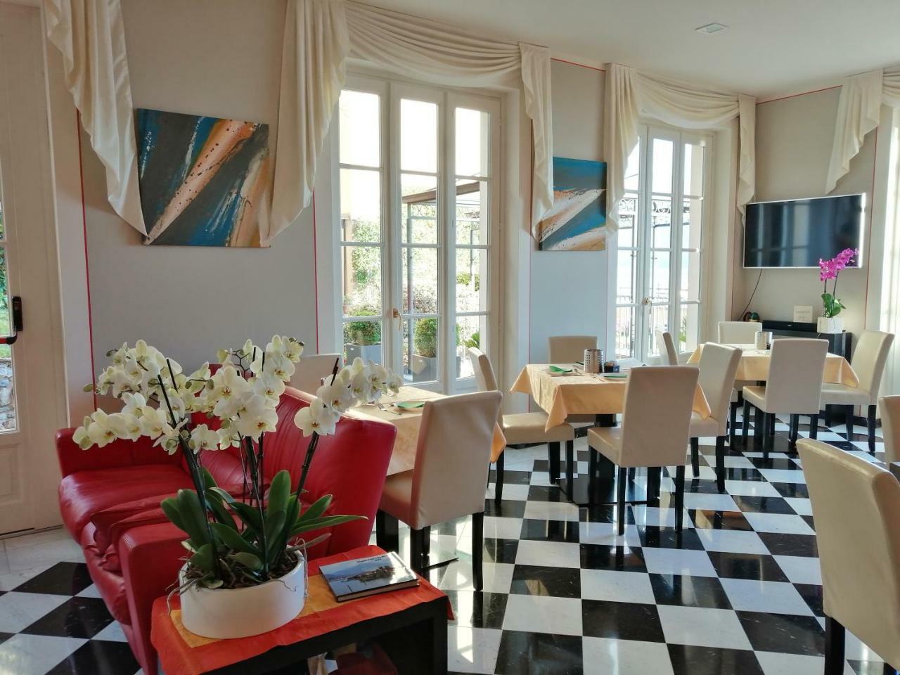 Hotel Residence La Luna Nel Porto Stresa Luaran gambar